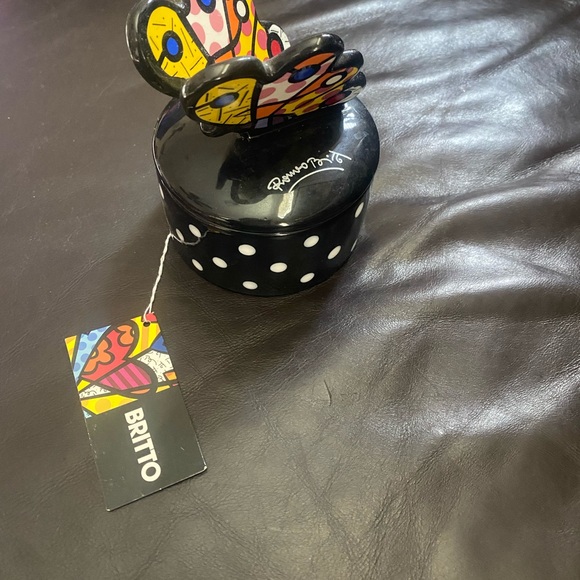 Romero Britto 2009 Butterfly Trinket Covered Ceramic Dish 14072 - Picture 3 of 5